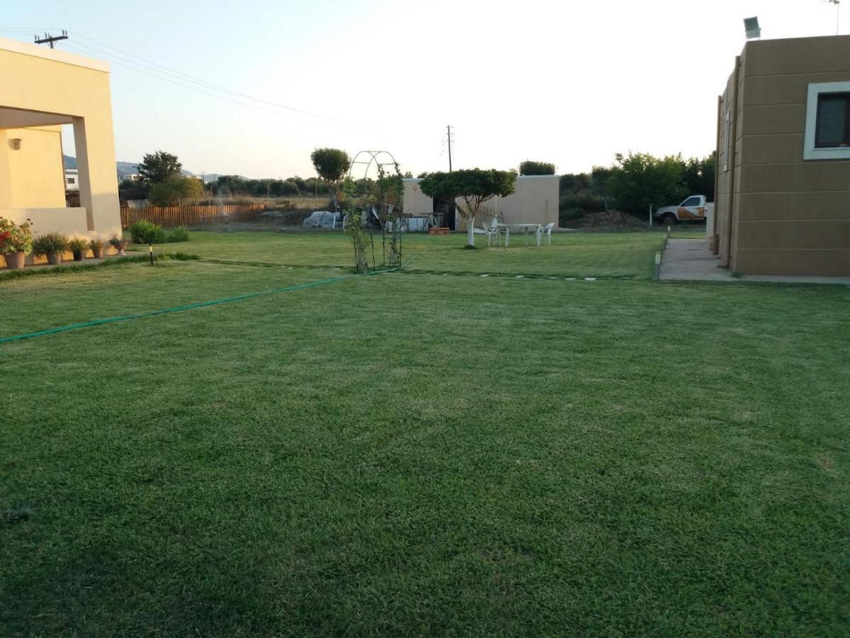 Kos Villa - Family Comfort With Large Garden, Jacuzzi Buitenkant foto