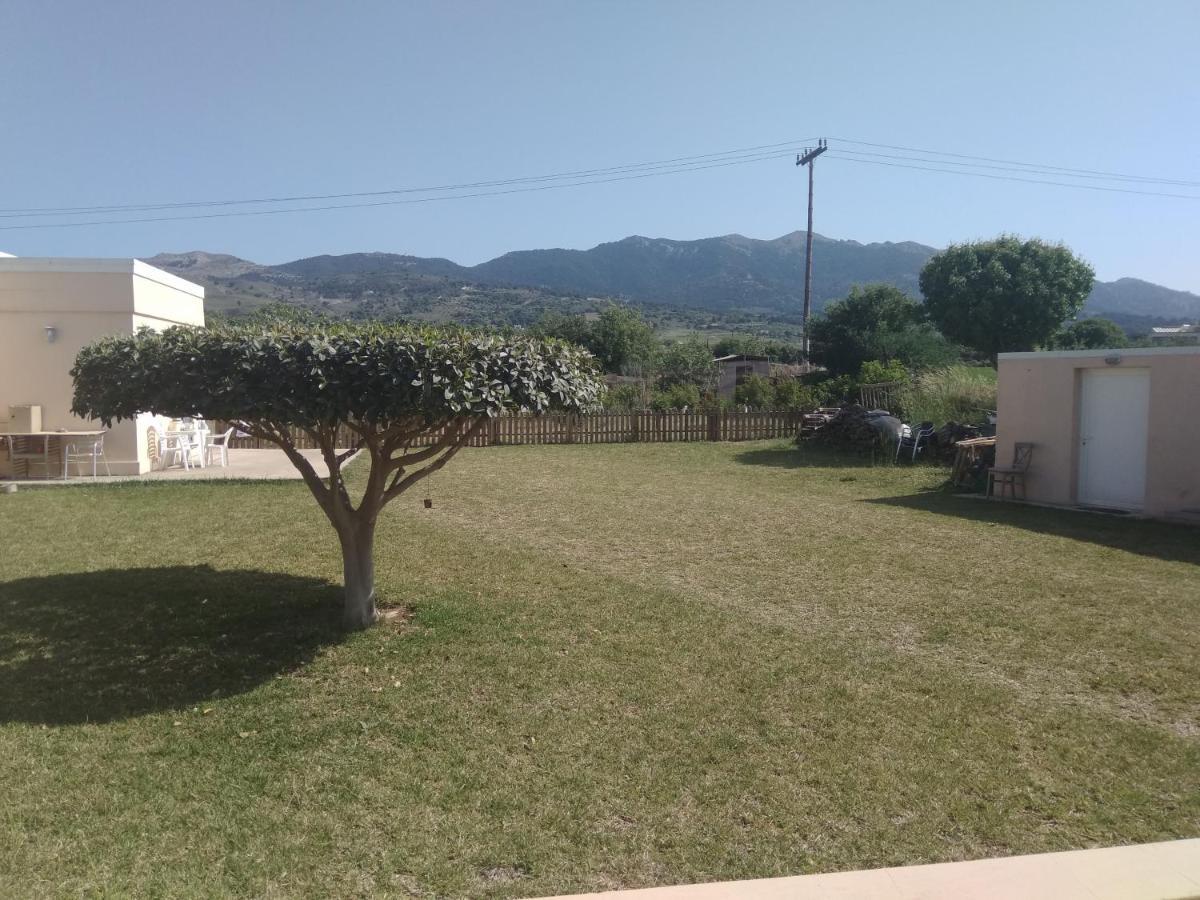 Kos Villa - Family Comfort With Large Garden, Jacuzzi Buitenkant foto