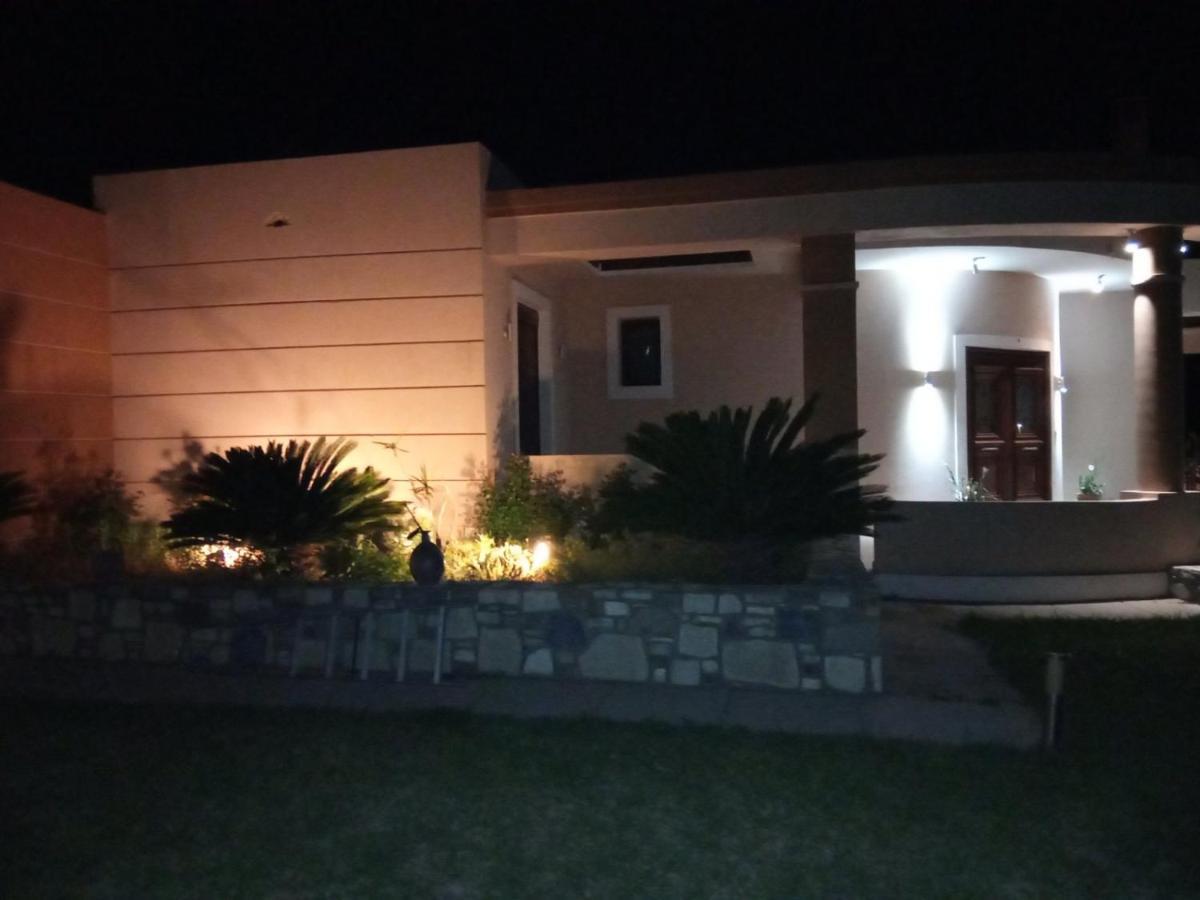 Kos Villa - Family Comfort With Large Garden, Jacuzzi Buitenkant foto