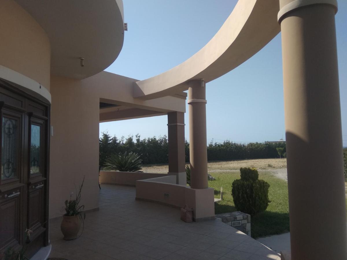 Kos Villa - Family Comfort With Large Garden, Jacuzzi Buitenkant foto